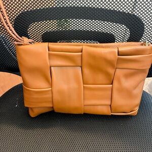 Vince Camuto Tan Crossbody/wristlet Bag